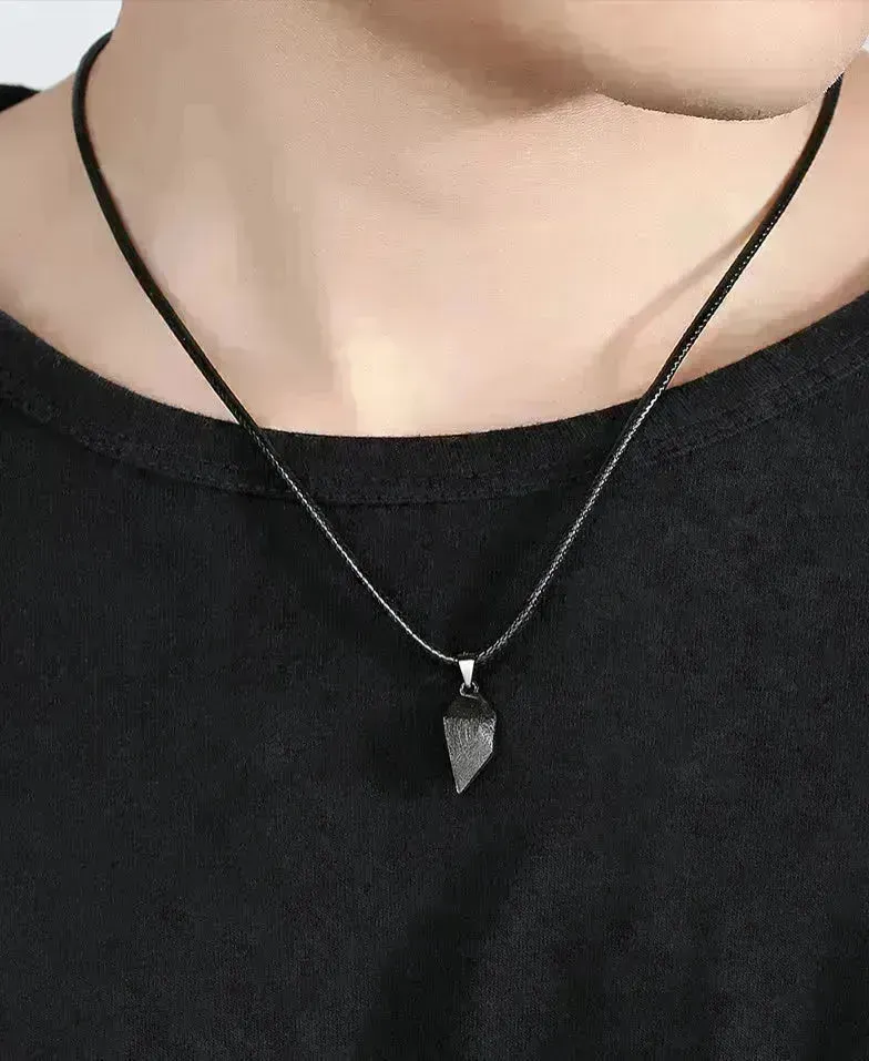 Creative Magnet Necklace Love Heart Broken Men And Women
