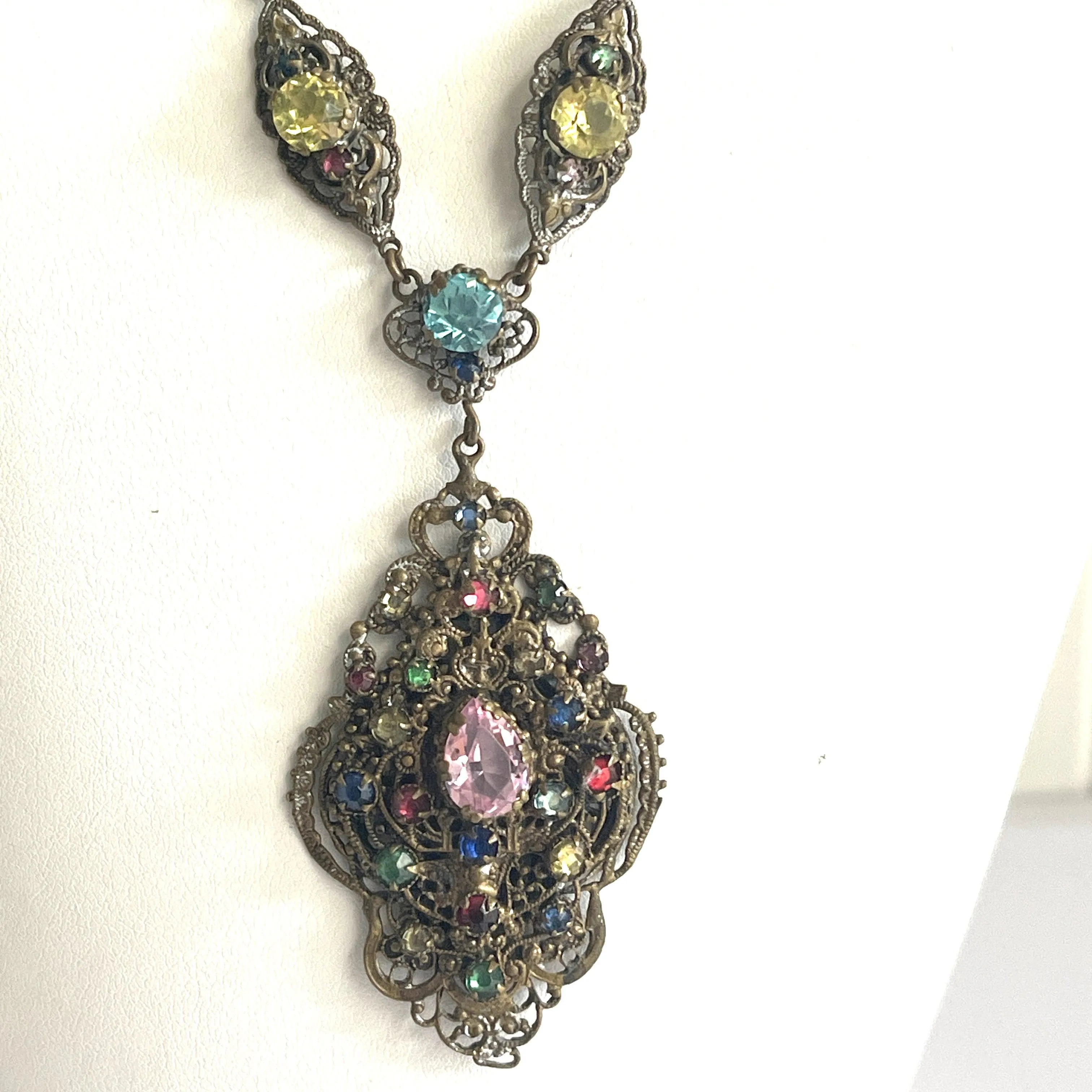 Czech Filigree 30's Pendant Necklace