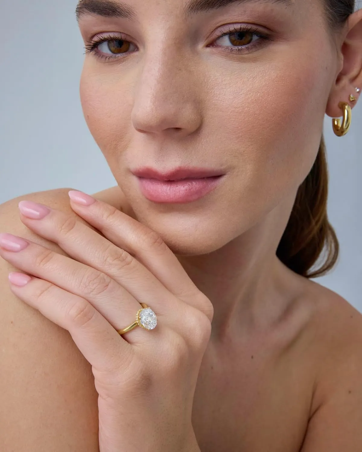 PAVOI 14K Gold Plated Oval Engagement Ring for Women - Hidden Halo 2.5CT Cubic Zirconia Promise Ring - Wedding Band