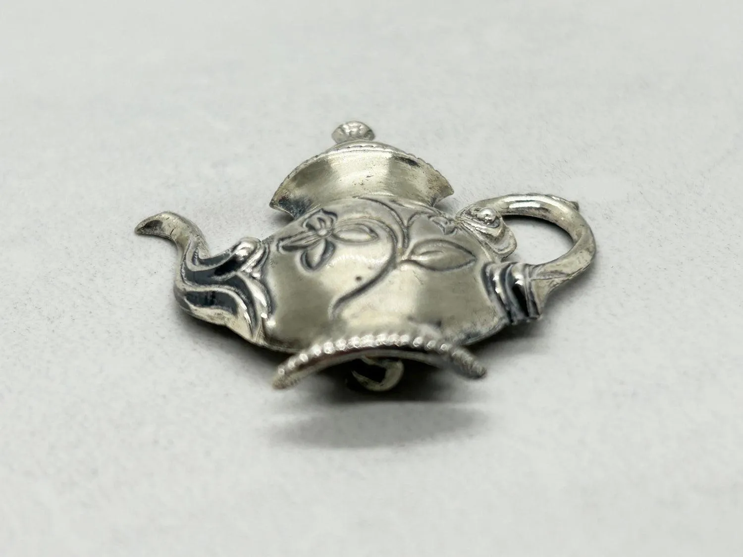 Vintage Silver Tone Teapot Brooch