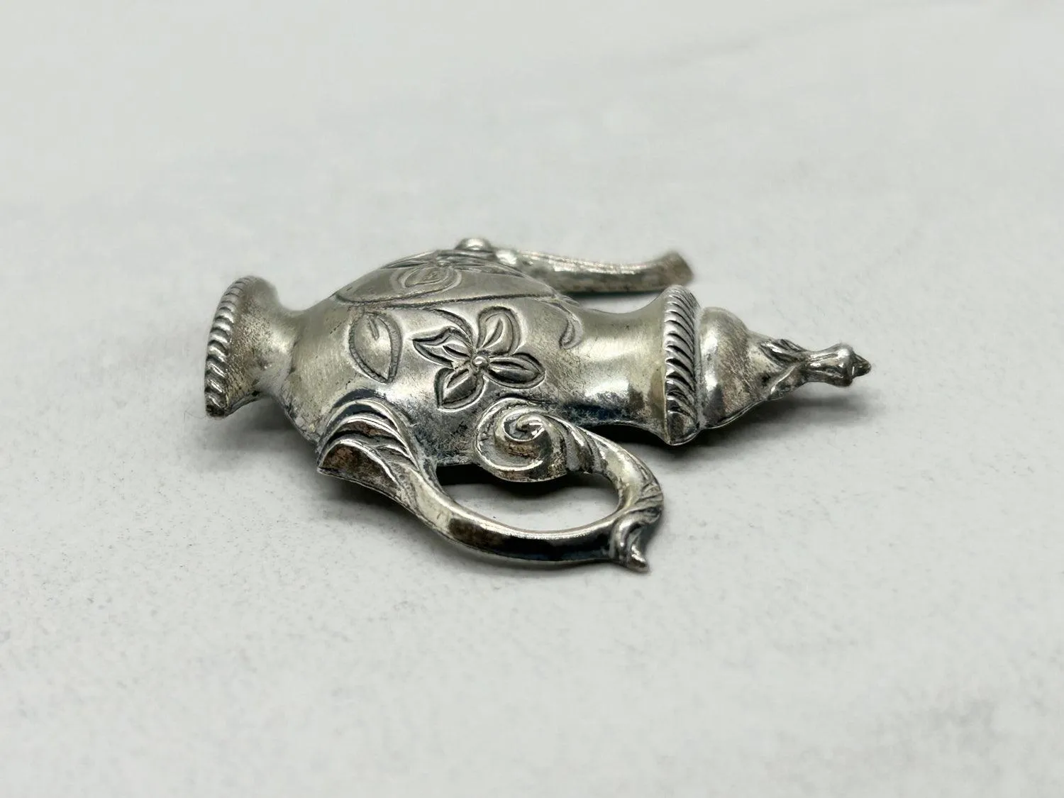 Vintage Silver Tone Teapot Brooch