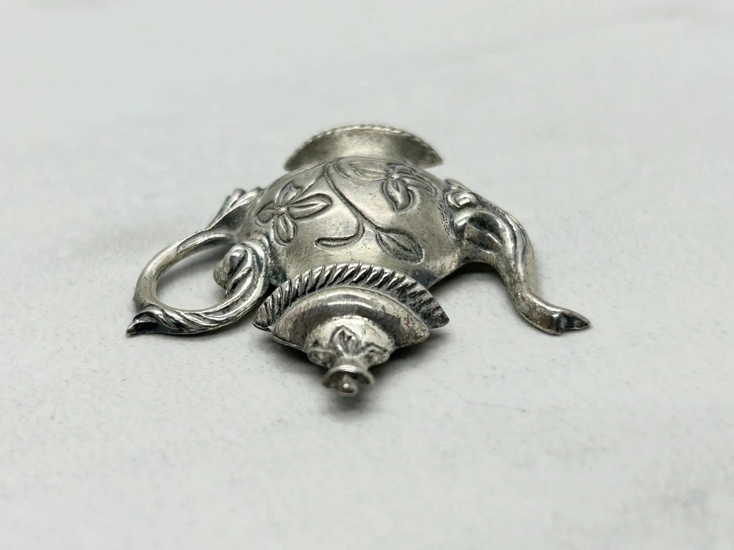 Vintage Silver Tone Teapot Brooch