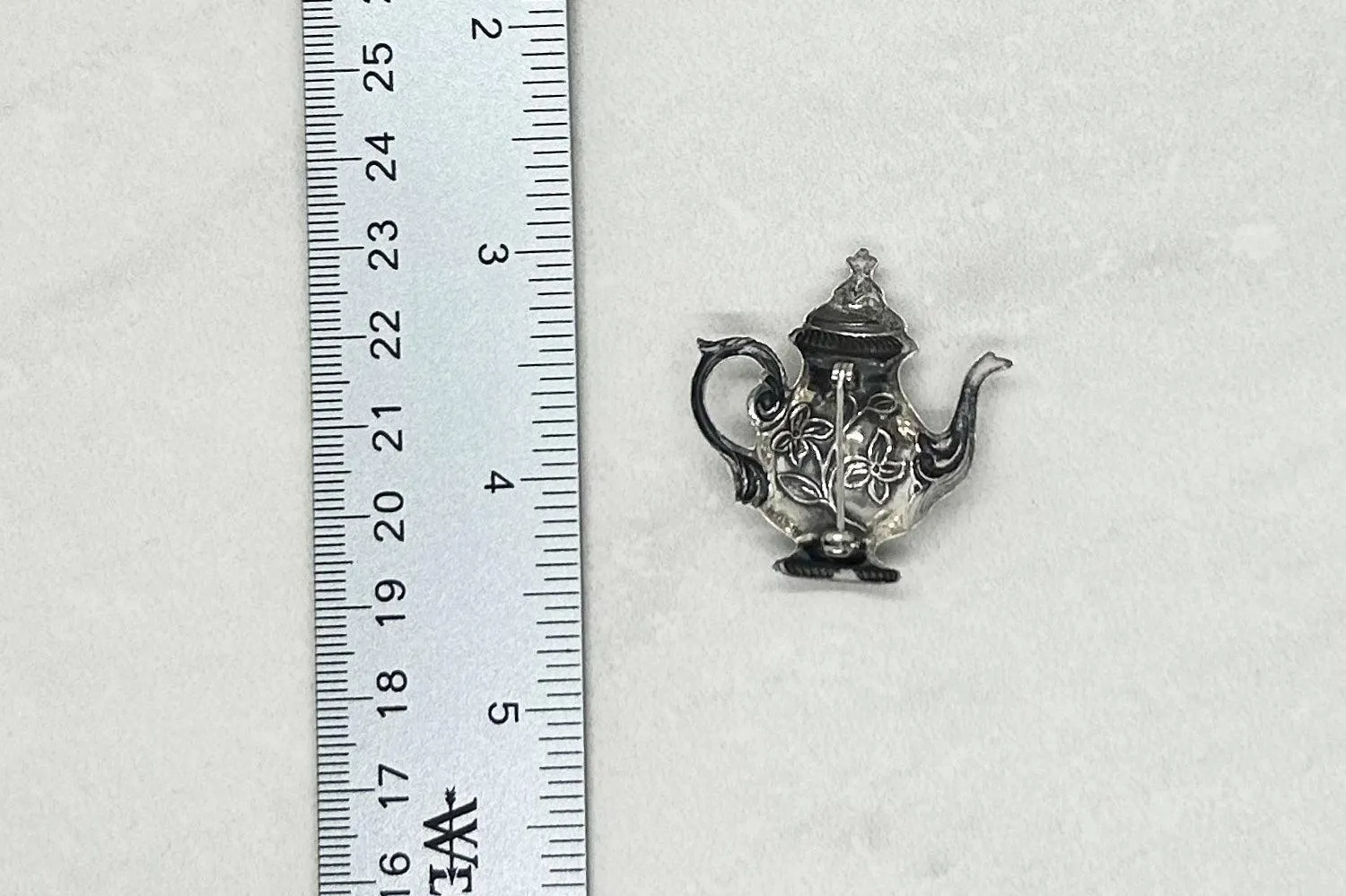 Vintage Silver Tone Teapot Brooch